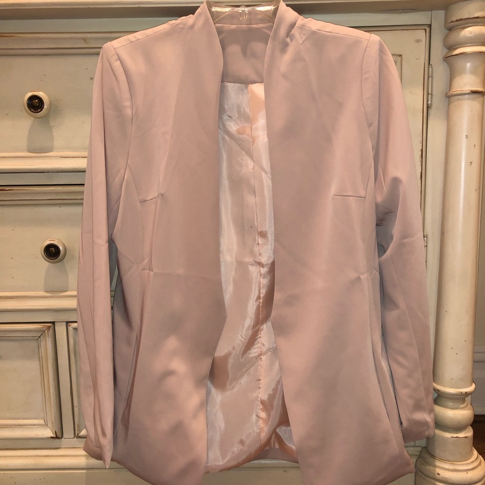 light apricot colored blazer/ oversized
